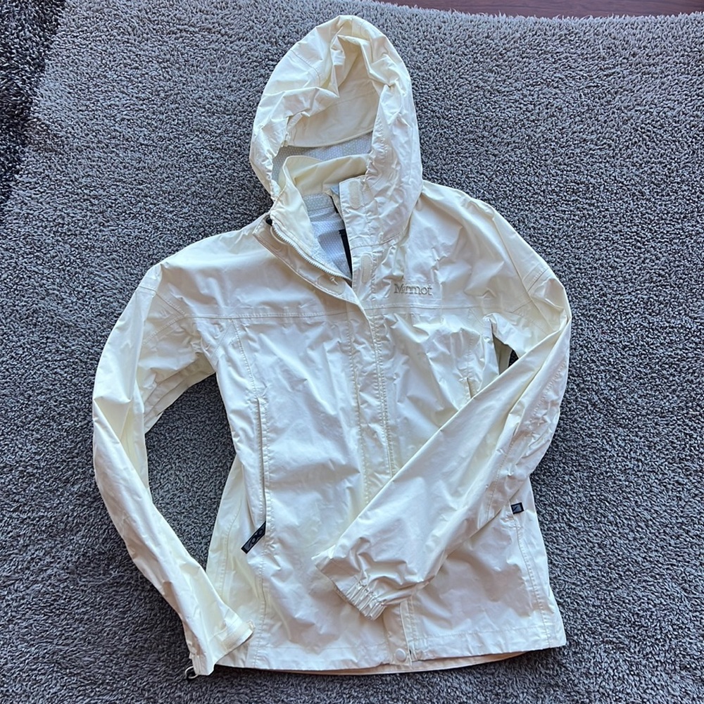 Marmot Women’s Rain Jacket and Windbreaker XS Cream